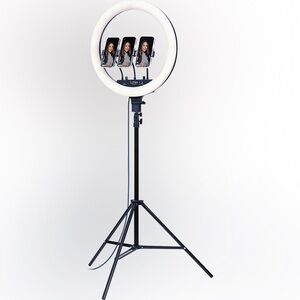 NIB LuMee 18 inch Portable Ring Light with Stand